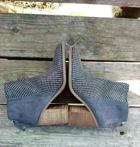 Madden Girl Mocha ankle boot - Picture 4 of 9